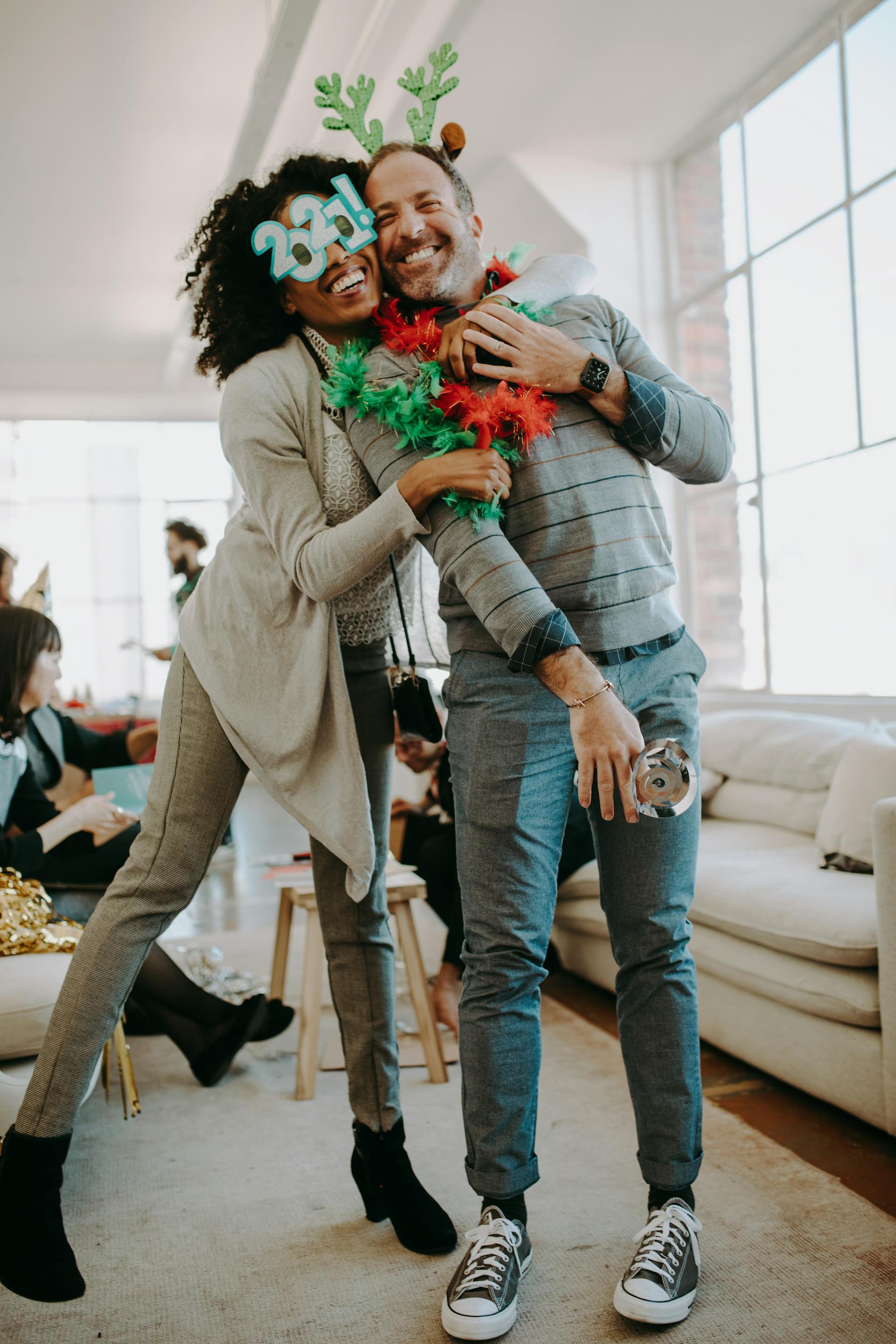 Holiday Gift Ideas for Employees That Show You Care